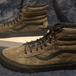 Vans Men's High-Top Sneakers - Olive Green